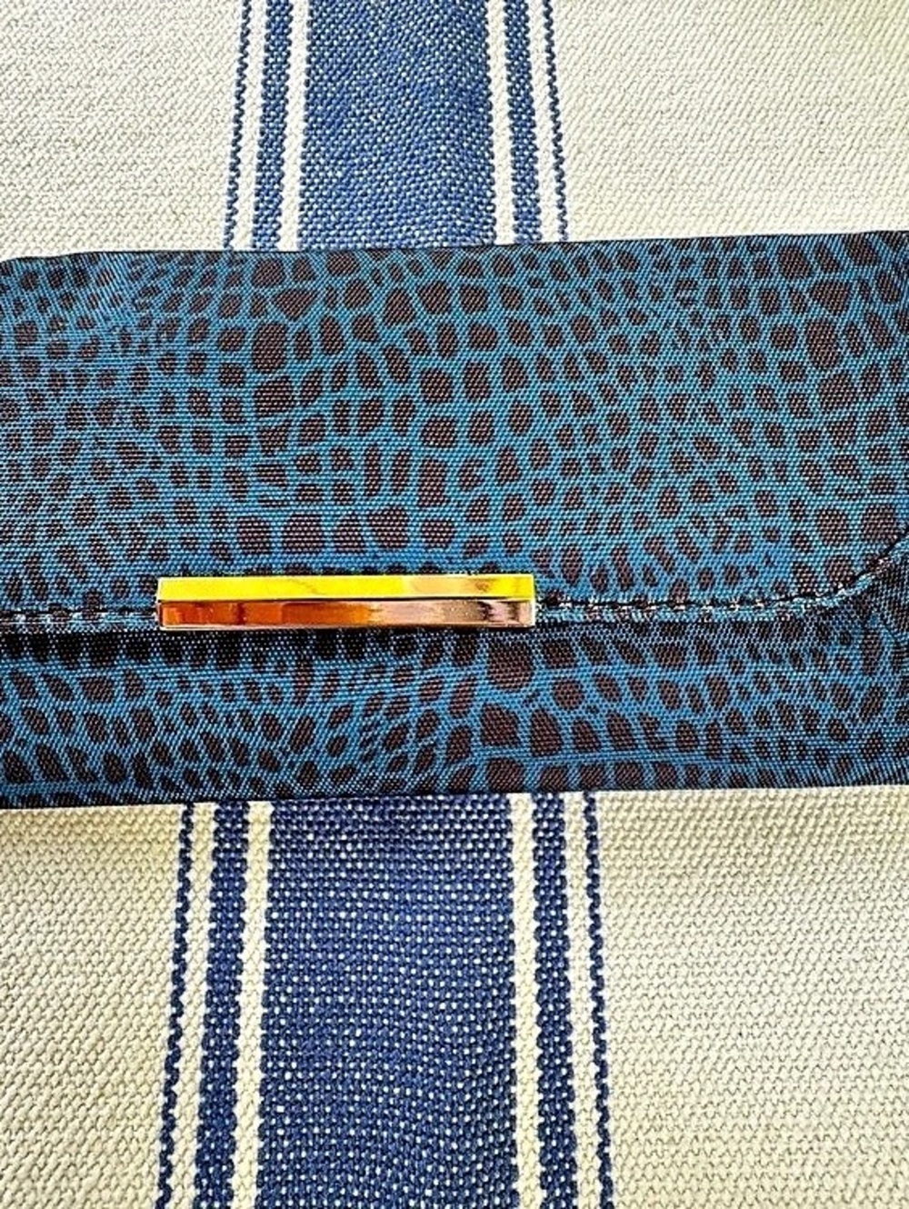 Vera Bradley RFID Blocking Animal Print Wallet in Blue & Black NWT